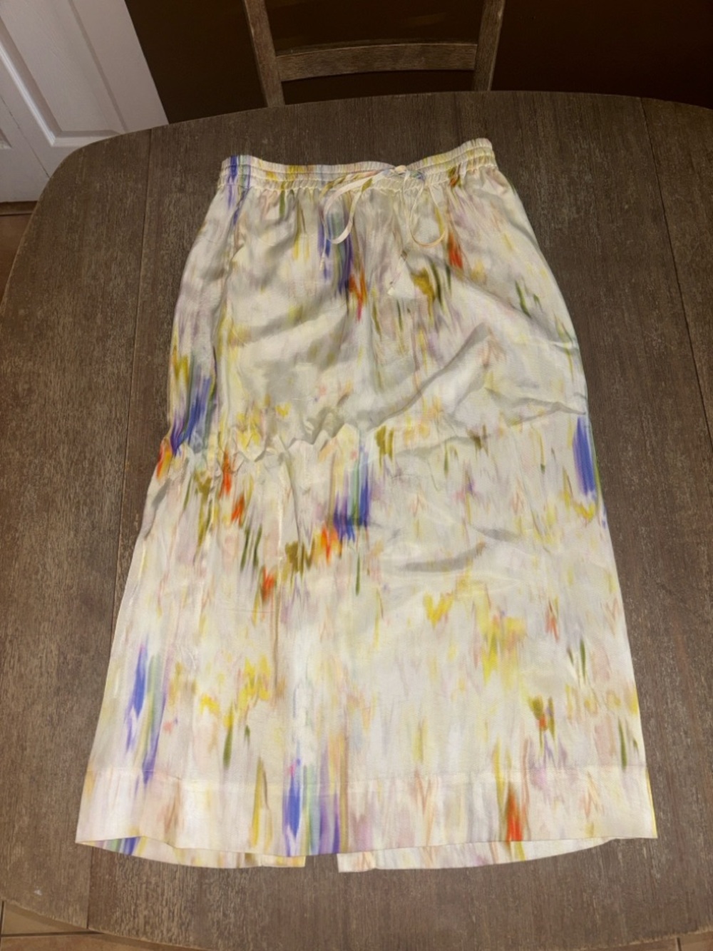 Lightweight White Abstract Print Midi Skirt